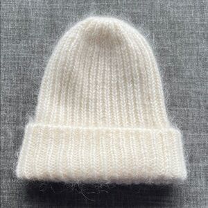 & Other Stories Cream Ivory Ribbed Knit Beanie Hat